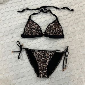 Sexy leopard print bikini